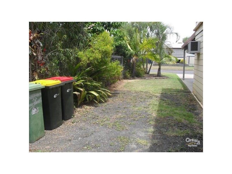 30 Birt Street, Blackwater QLD 4717