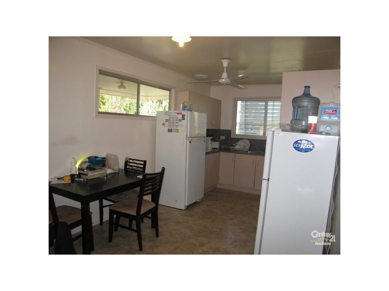 3 Palm Street, Blackwater QLD 4717