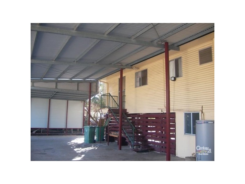 49 Taurus Street, Blackwater QLD 4717