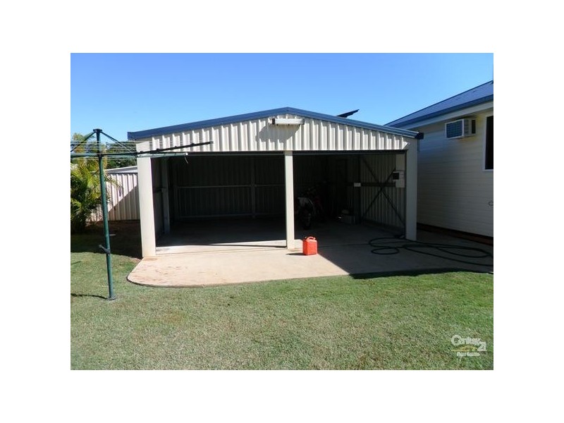 16 Seeman Street, Blackwater QLD 4717