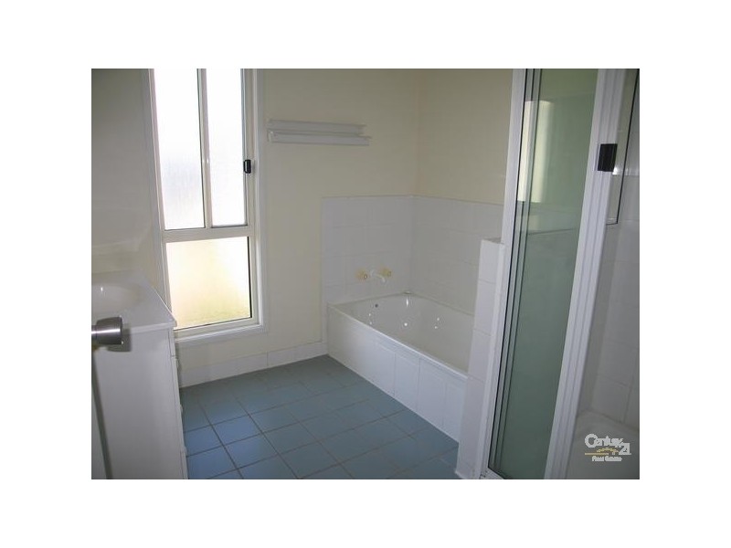 5/52 Borilla Street, Emerald QLD 4720