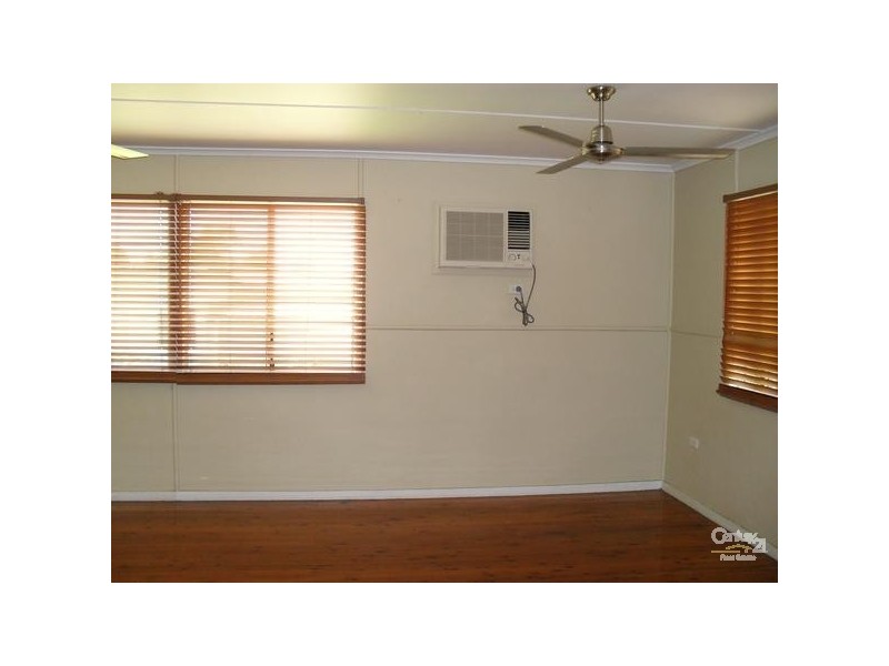 34 Fay Street, Blackwater QLD 4717