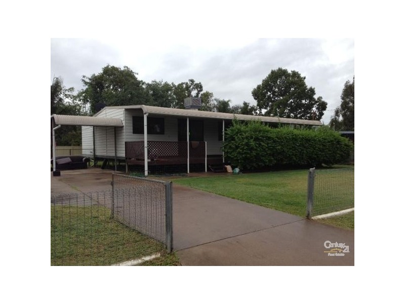 19 Morse Street, Emerald QLD 4720