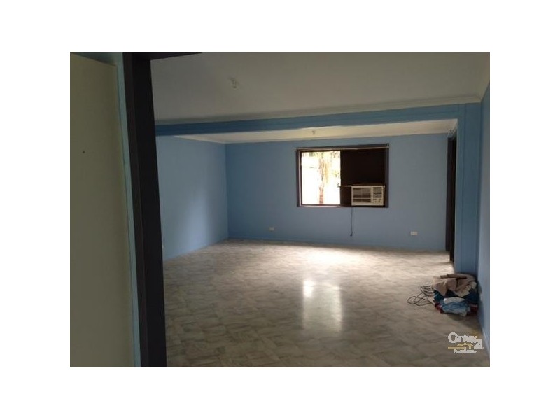 19 Morse Street, Emerald QLD 4720