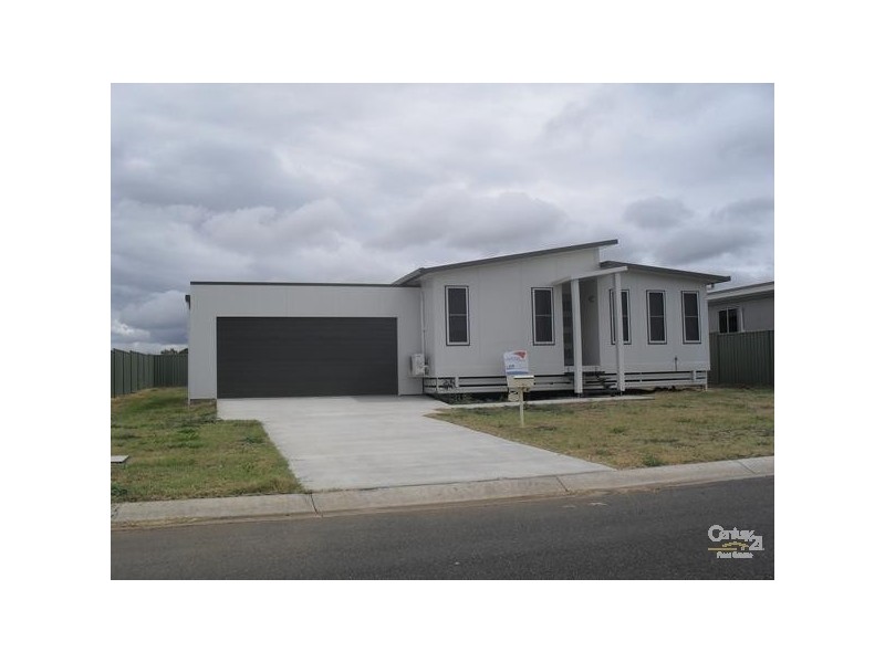 4 Cardinal Court, Blackwater QLD 4717