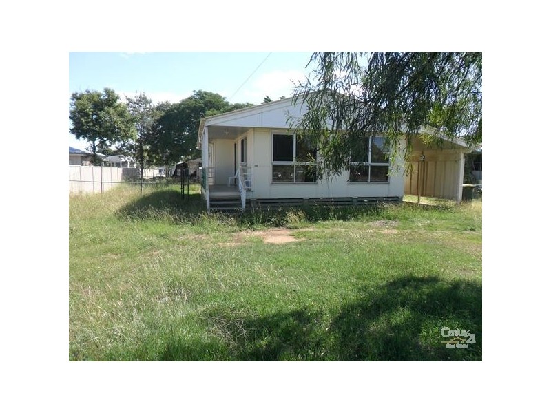 16 Bauhinia Street, Blackwater QLD 4717