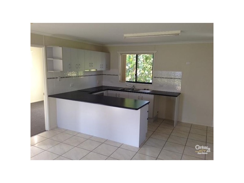 8 Retro Street, Capella QLD 4723