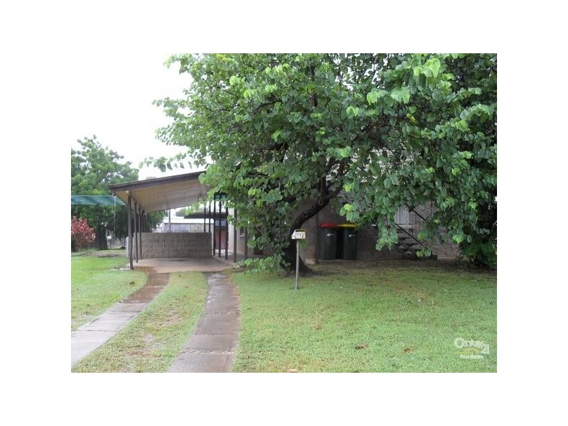 19 Arthur Street, Blackwater QLD 4717