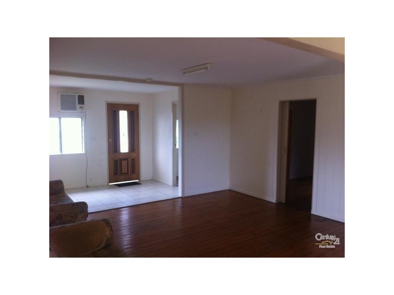 18 Bicentennial Drive, Emerald QLD 4720