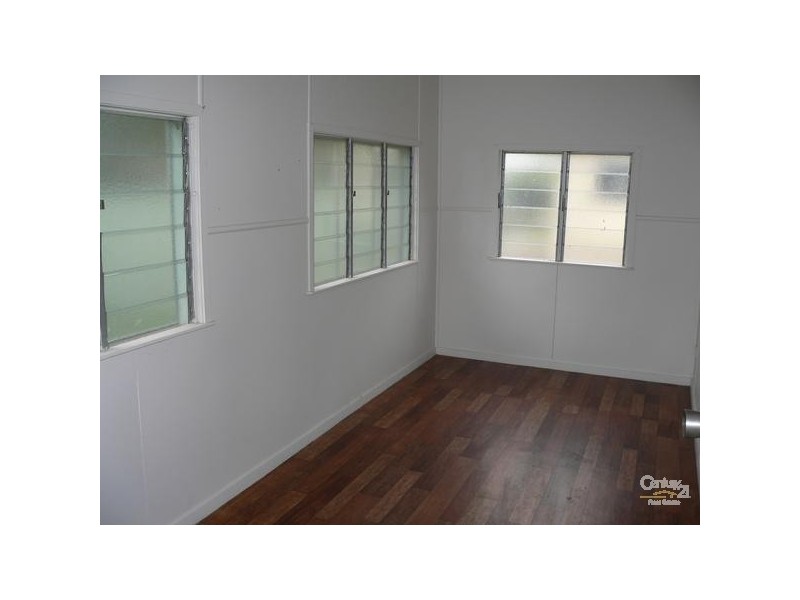 18 Bicentennial Drive, Emerald QLD 4720