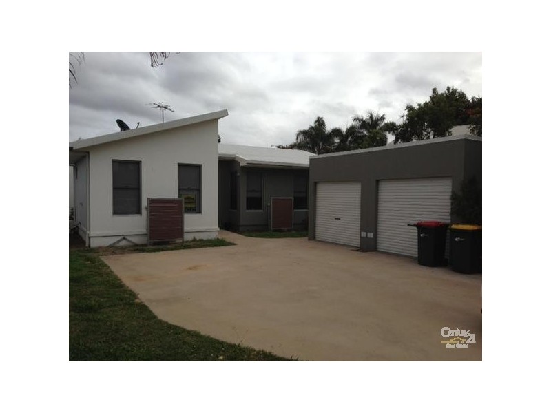 6 Batts Place, Emerald QLD 4720