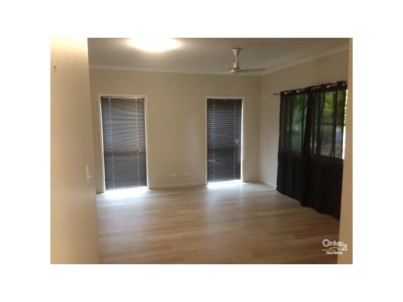 5 Ward Place, Emerald QLD 4720