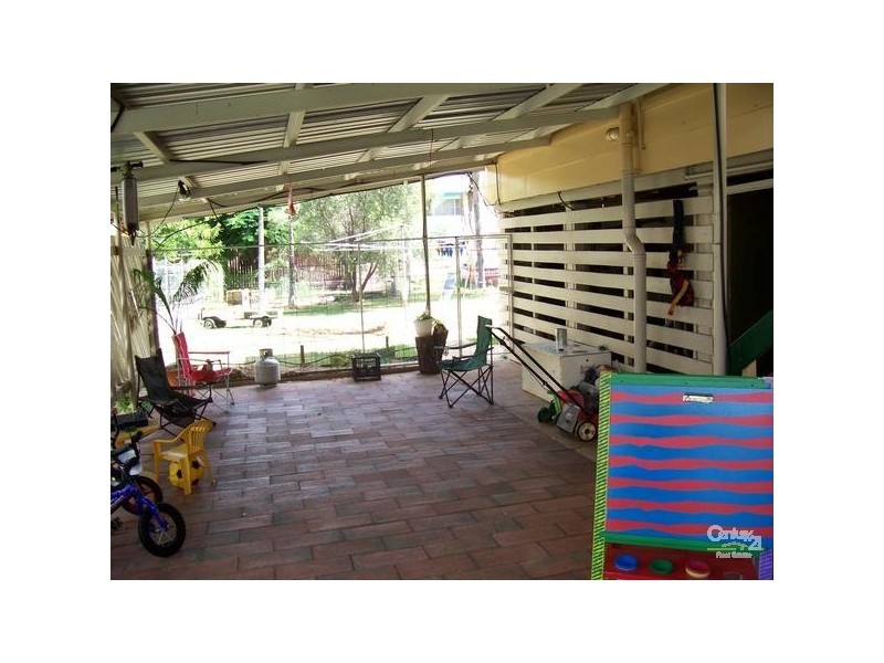 49 Stower, Blackwater QLD 4717