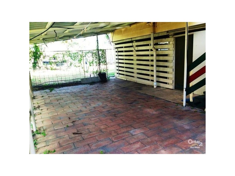49 Stower, Blackwater QLD 4717