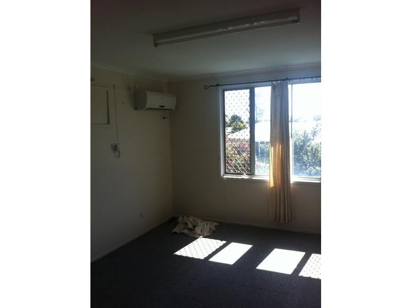 28 Alamein Drive, Emerald QLD 4720