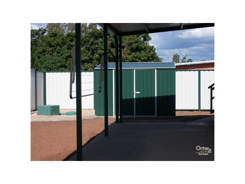 8a Main, Bluff QLD 4702
