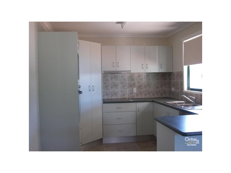 8a Main, Bluff QLD 4702
