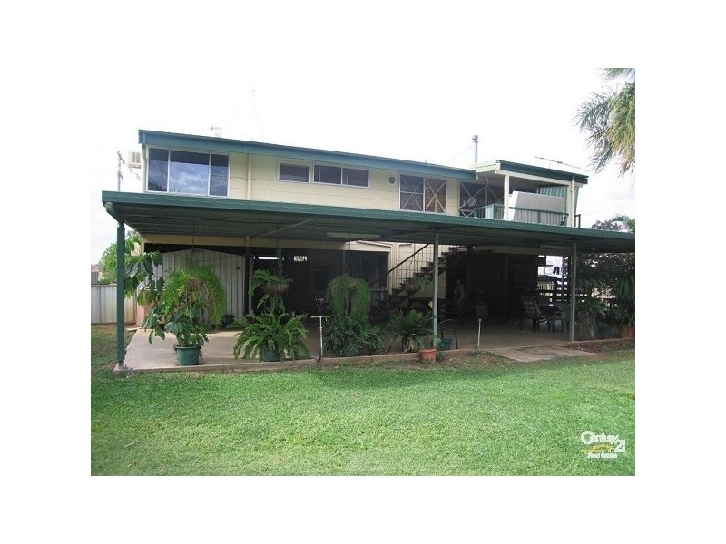 27 Hunter Street, Blackwater QLD 4717