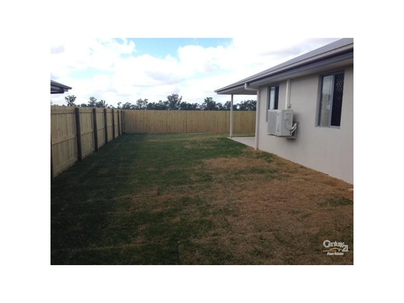 17 Maranda Street, Emerald QLD 4720