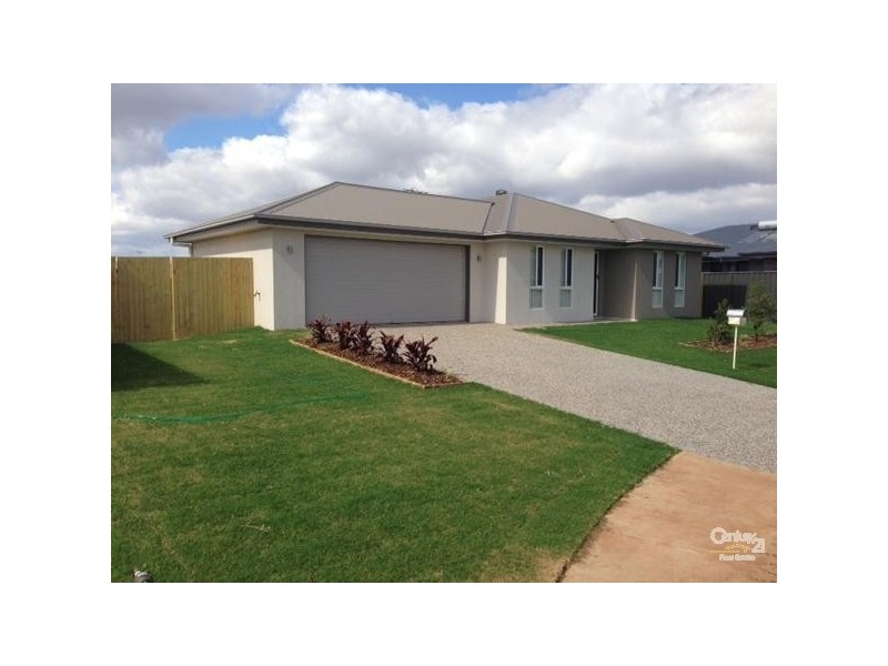 5 Belmont Place, Emerald QLD 4720