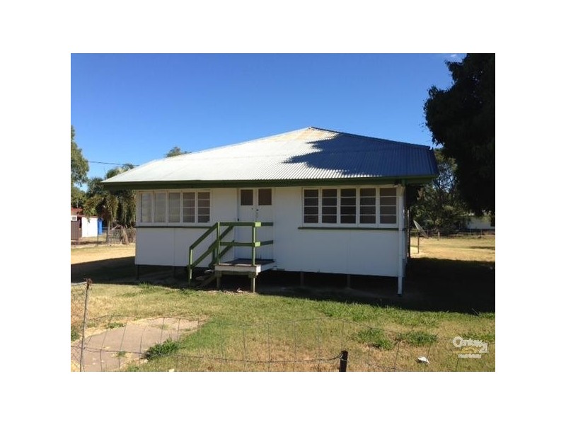 73 Retro Street, Emerald QLD 4720