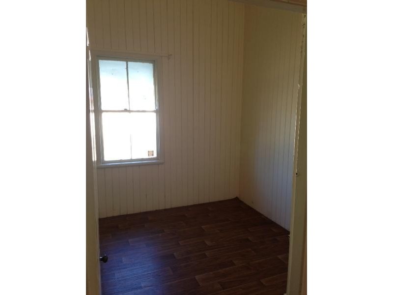 73 Retro Street, Emerald QLD 4720