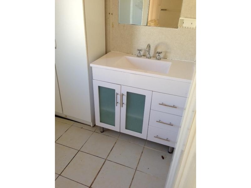 73 Retro Street, Emerald QLD 4720