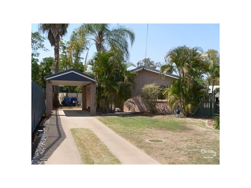 18 Colleen Ave, Emerald QLD 4720