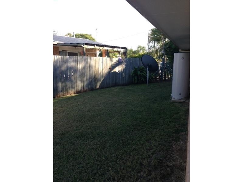 18 Colleen Ave, Emerald QLD 4720