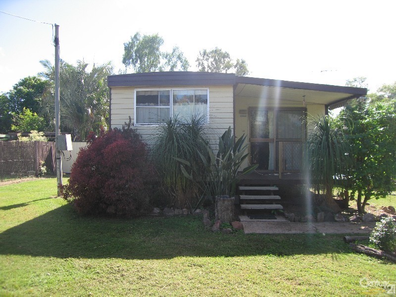 Bluff QLD 4702