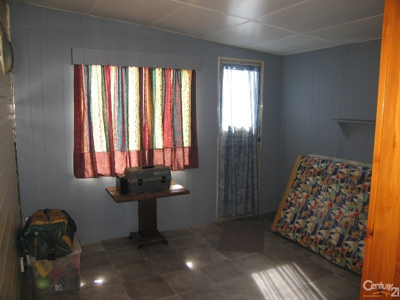 Bluff QLD 4702