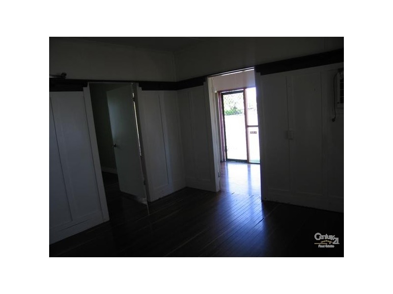 73 Ruby Street, Emerald QLD 4720