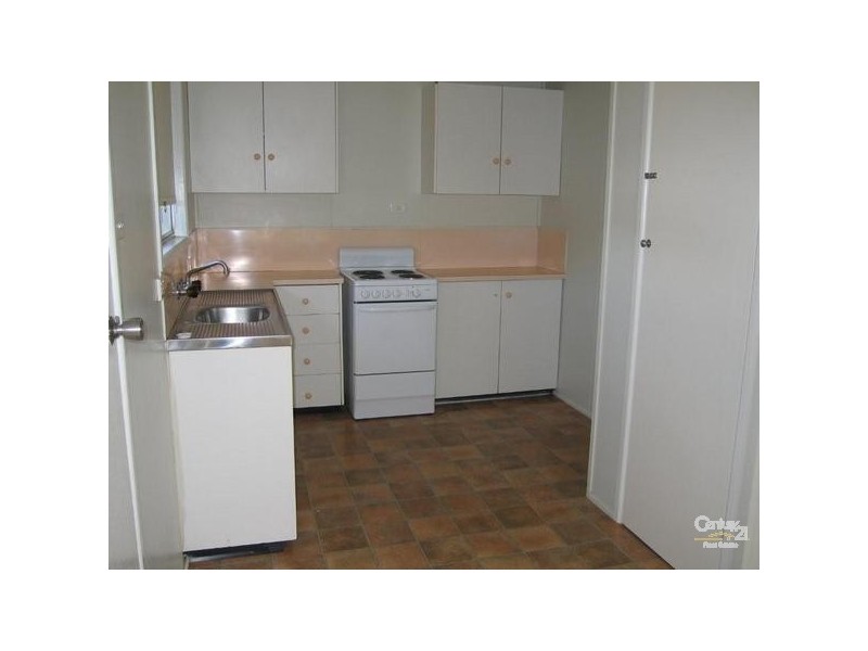 18 Fern Street, Blackwater QLD 4717