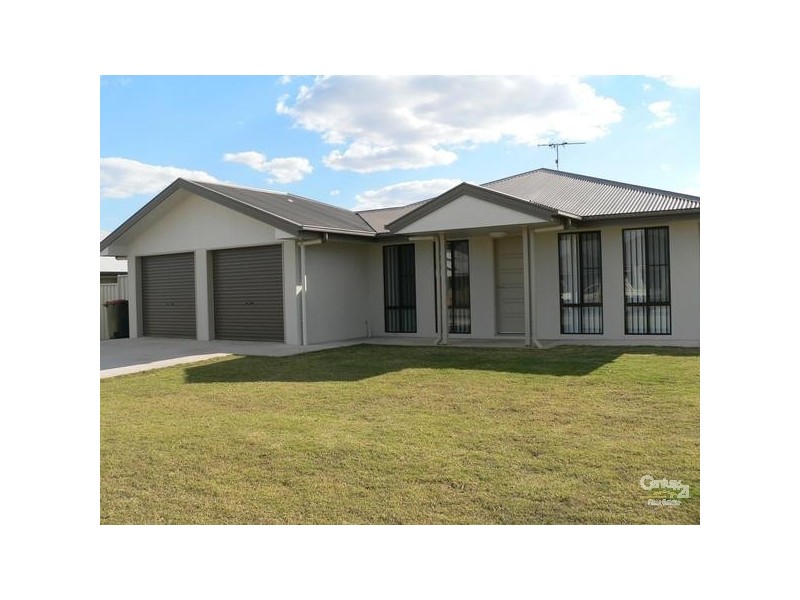 13 Desgrand Street, Emerald QLD 4720