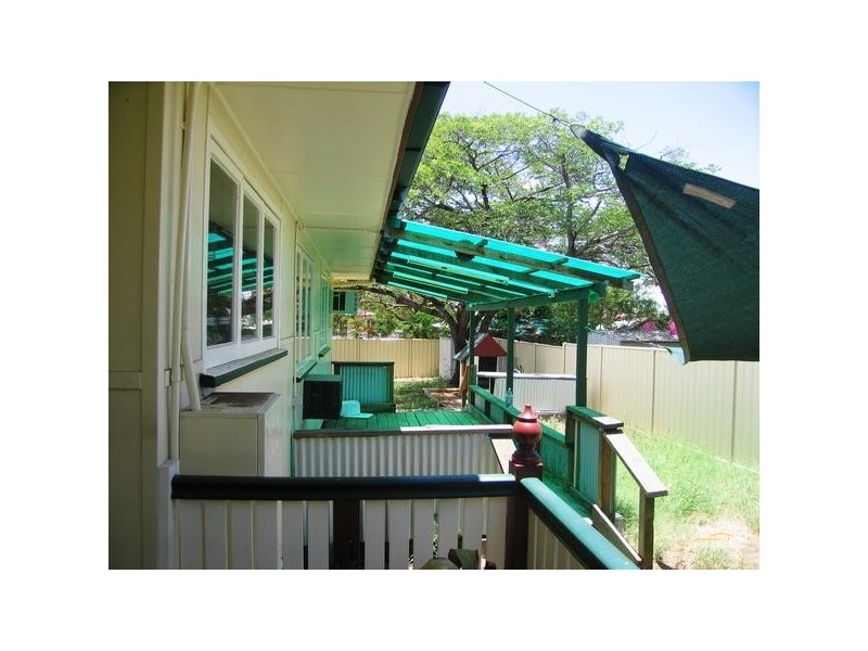 17 Talbot Street, Blackwater QLD 4717