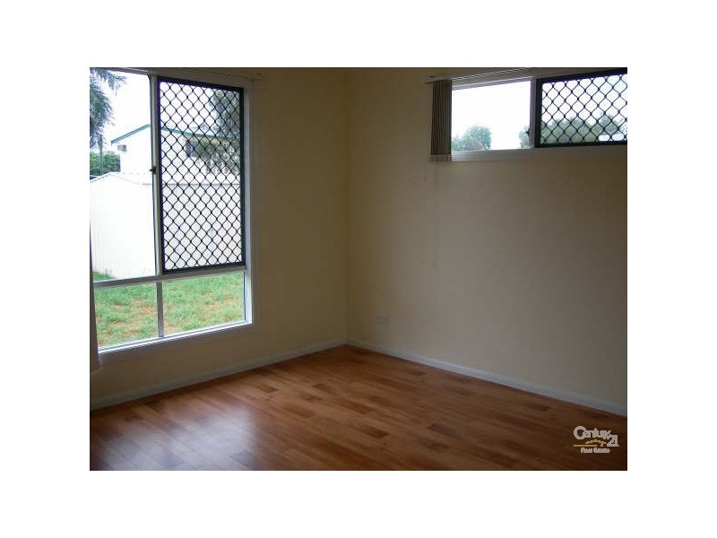 95 a Bauman, Blackwater QLD 4717