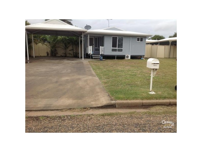 95 b Bauman, Blackwater QLD 4717
