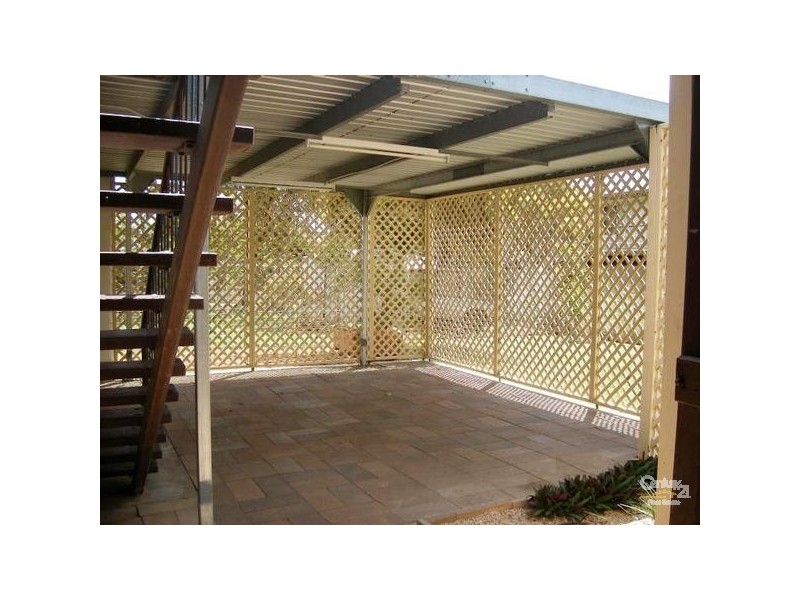 10 Bredhauer Street, Blackwater QLD 4717