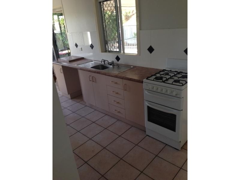 95 Esmond Street, Emerald QLD 4720