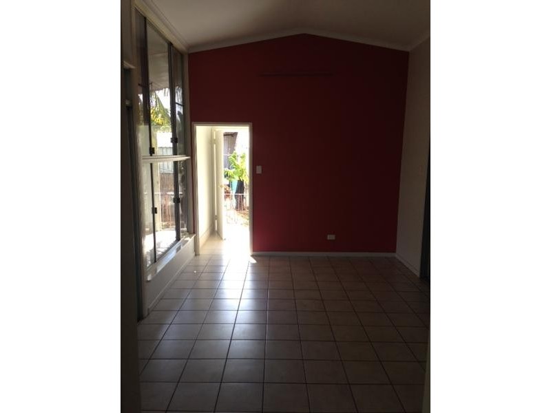 95 Esmond Street, Emerald QLD 4720