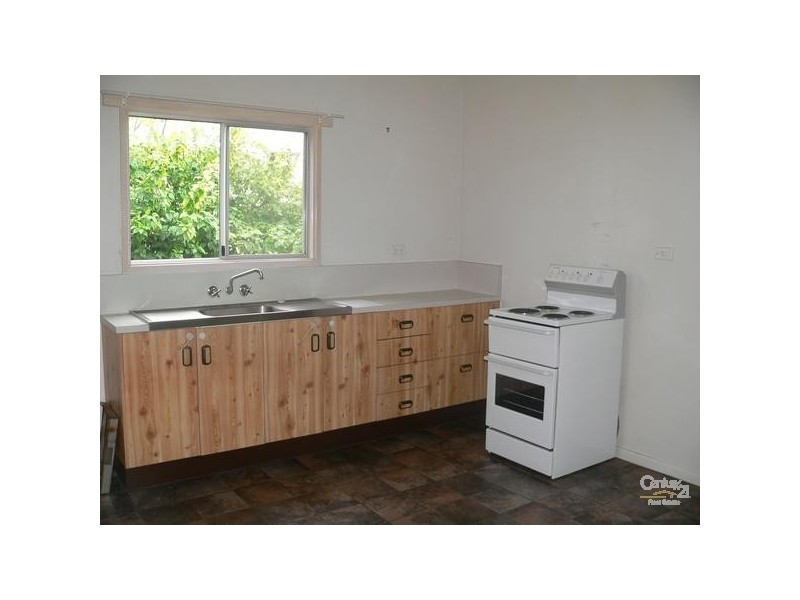 2/93 Ruby Street, Emerald QLD 4720