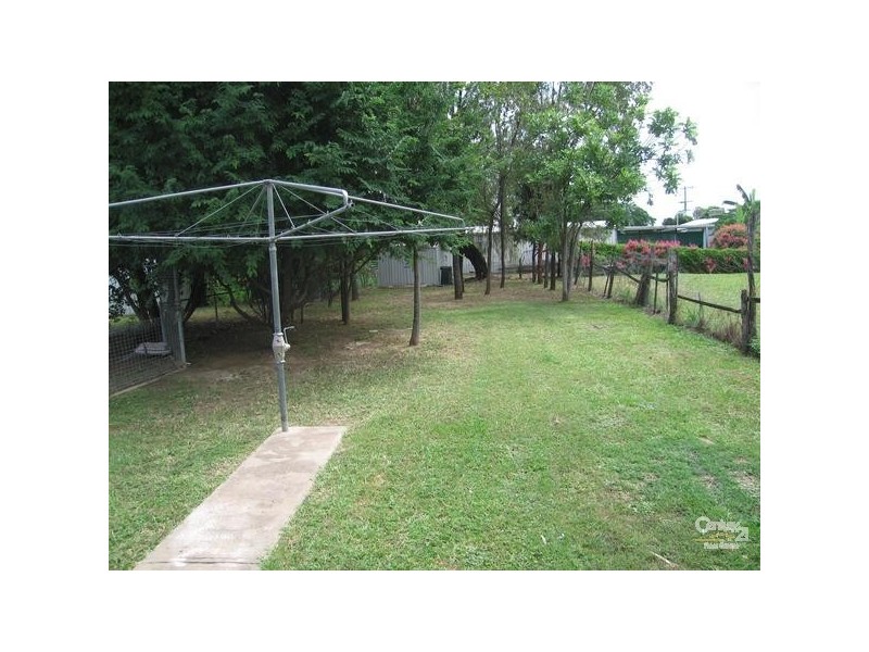 2/93 Ruby Street, Emerald QLD 4720