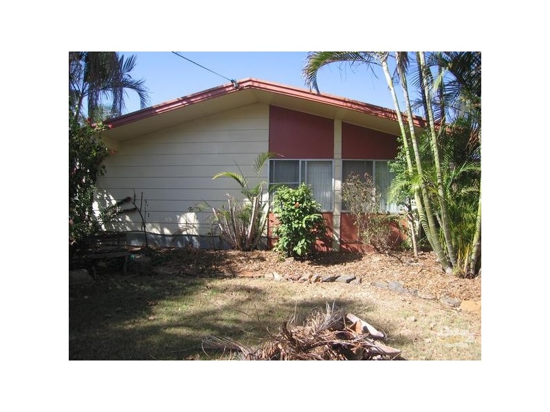 21 Lawless street, Blackwater QLD 4717