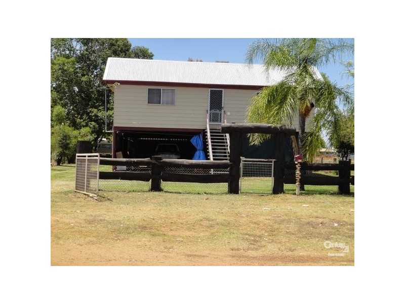 12 Gordon Street, Alpha QLD 4724