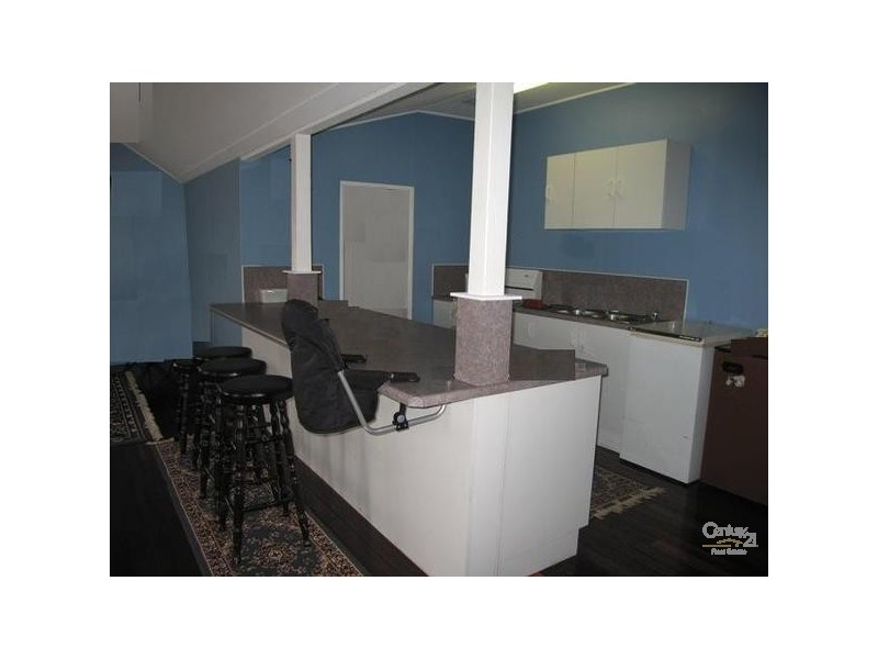 12 Gordon Street, Alpha QLD 4724