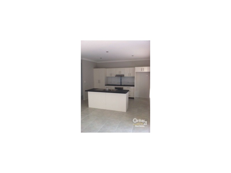 60 Gladstone Street, Emerald QLD 4720