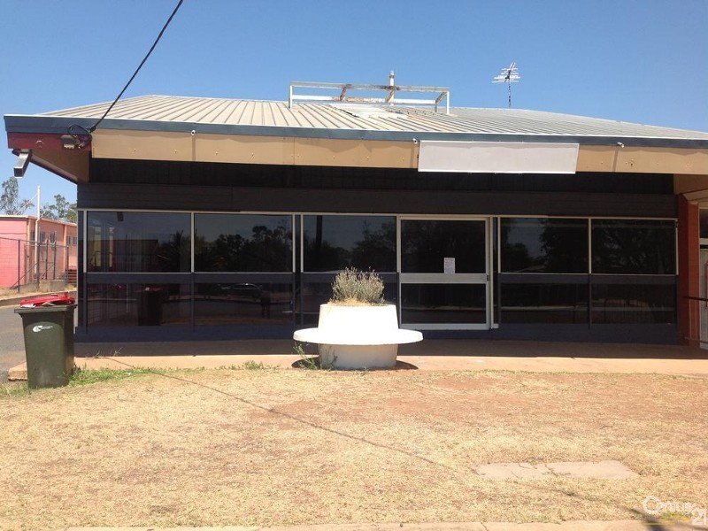 14 Mackenzie Street, Blackwater QLD 4717