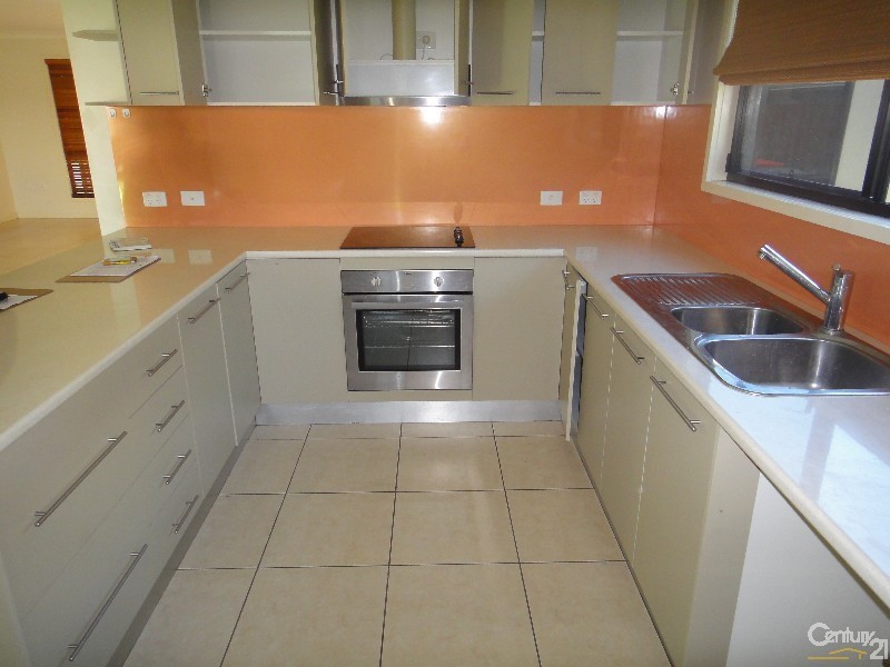 10/68 Moody Street, Emerald QLD 4720