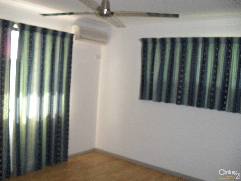 9 Sandalwood Street, Blackwater QLD 4717