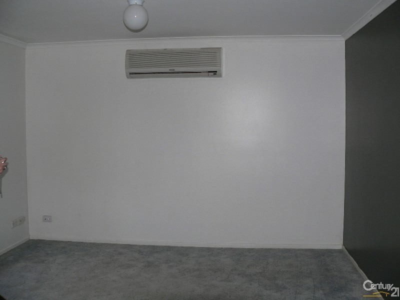 62 Staal Crescent, Emerald QLD 4720